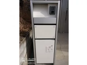 宅配ボックス付きの機能門柱