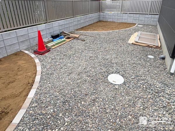 家族が自然と集まるタイルデッキ付きのお庭工事